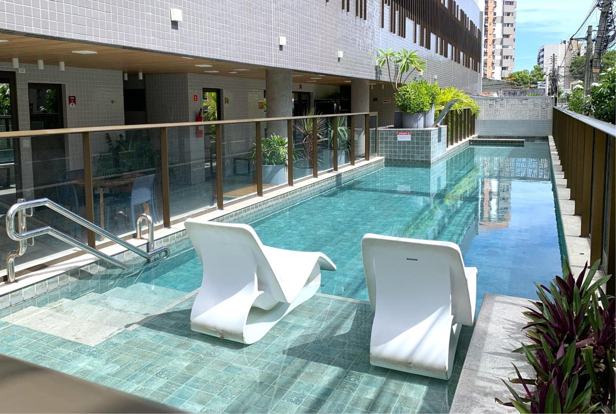 Ponta 250m I Feirinha Do Artesanato I Piscina I Academia Maceio (Alagoas)